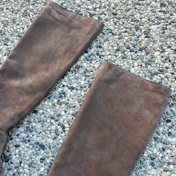 Born Brown Block Heel Suede Knee High Boots - Picture 2 of 14